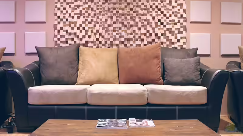 Die positive Wirkung von Holz-Akustikpaneelen auf das Raumklima in Aquarienräumen