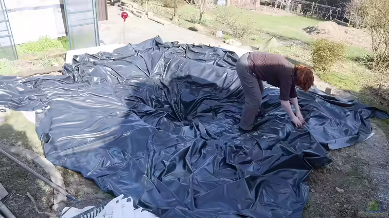 Was ist die richtige Teichfolie für meinen Teich?