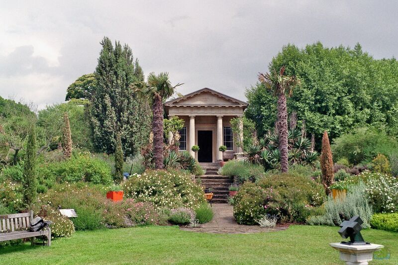 Der Mediterrane Garten (Einrichtungsbeispiele für Mediterranen Gärten)